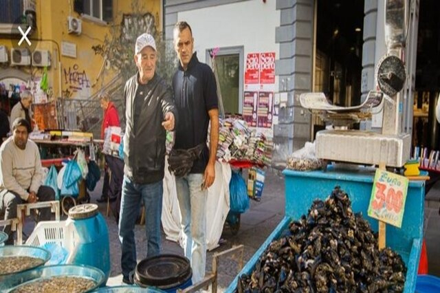 Street Food: An Ancient Market in Naples, Vegetarian Options Available