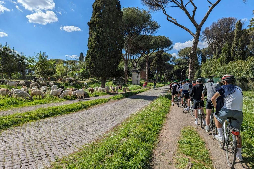 Appian Way: Guided E-Bike Tour