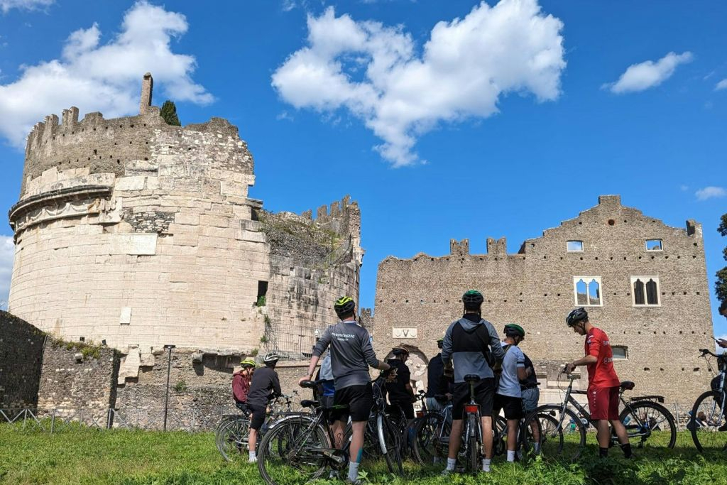 Appian Way: Guided E-Bike Tour
