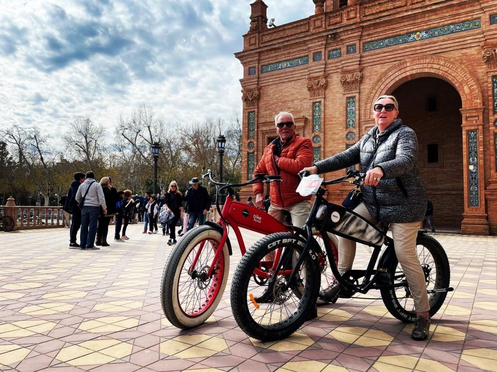Alquiler y Tours Guiados en Bicicletas Eléctricas en Sevilla