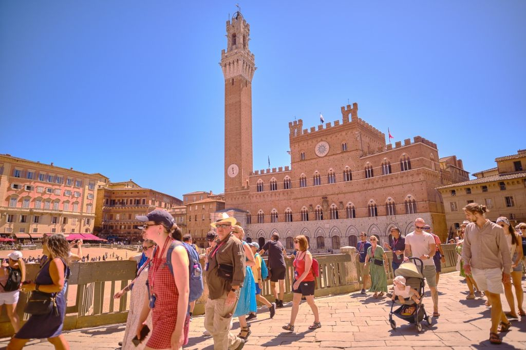 Siena: Dinner in Chianti with Wine Tasting