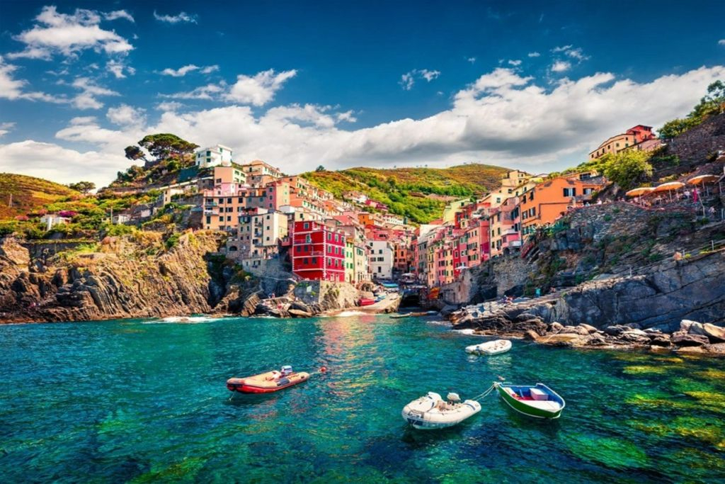 Cinque Terre: Tour in barca da La Spezia + Aperitivo e bevande a bordo