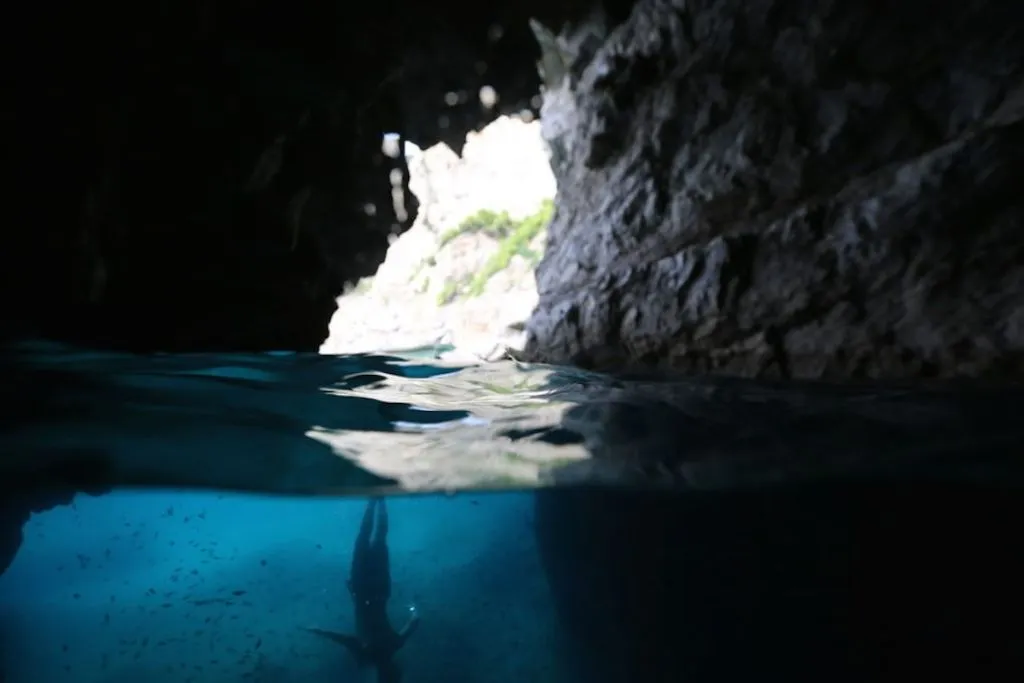 Amalfi & Positano: Small Group Boat Tour From Naples