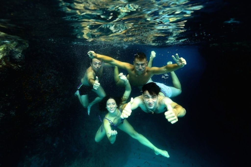 Amalfi & Positano: Small Group Boat Tour From Naples