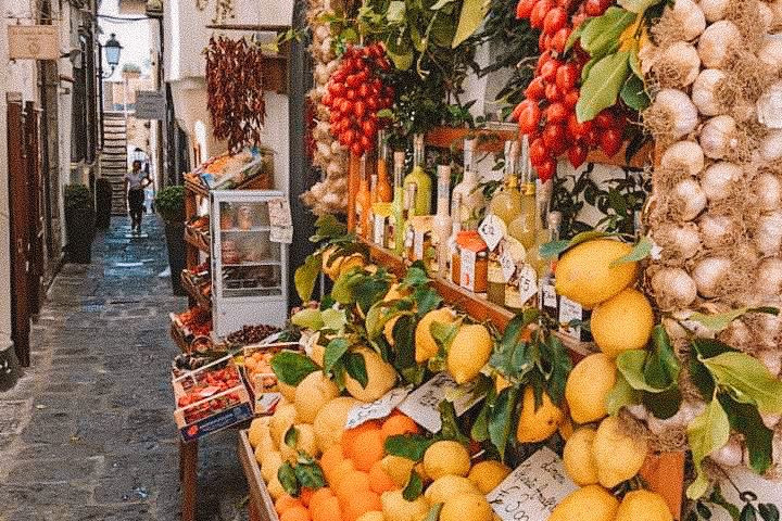 Amalfi and Positano: Boat Tour from Naples