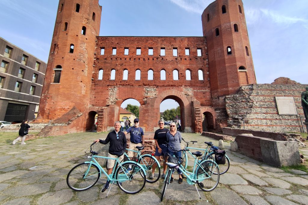 Highlights and Hidden Gems of Turin Bike Tour