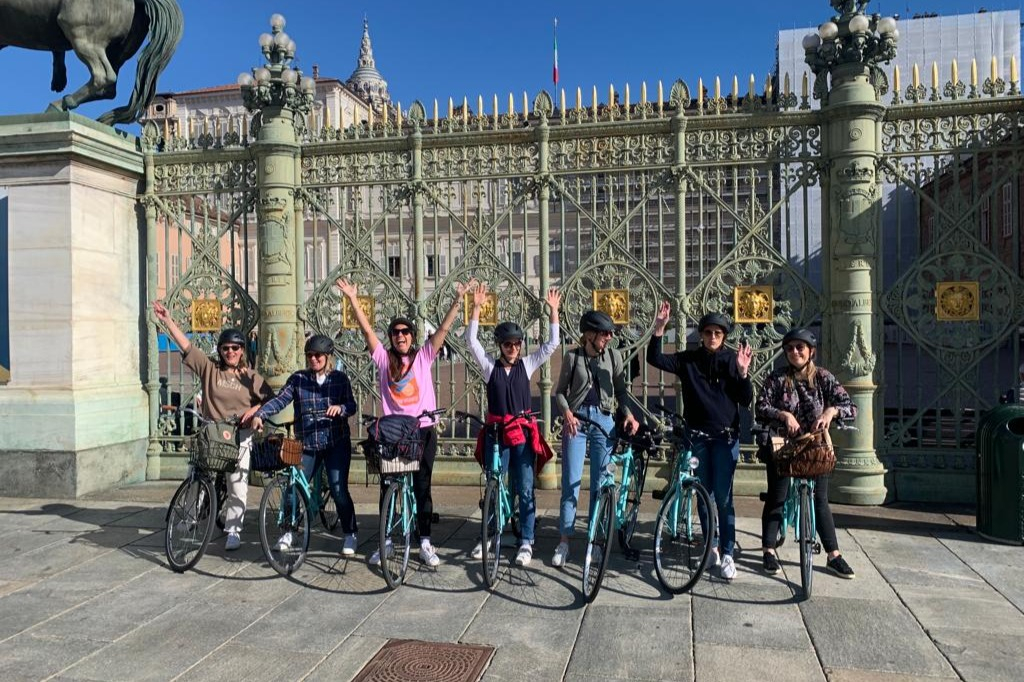 Highlights and Hidden Gems of Turin Bike Tour