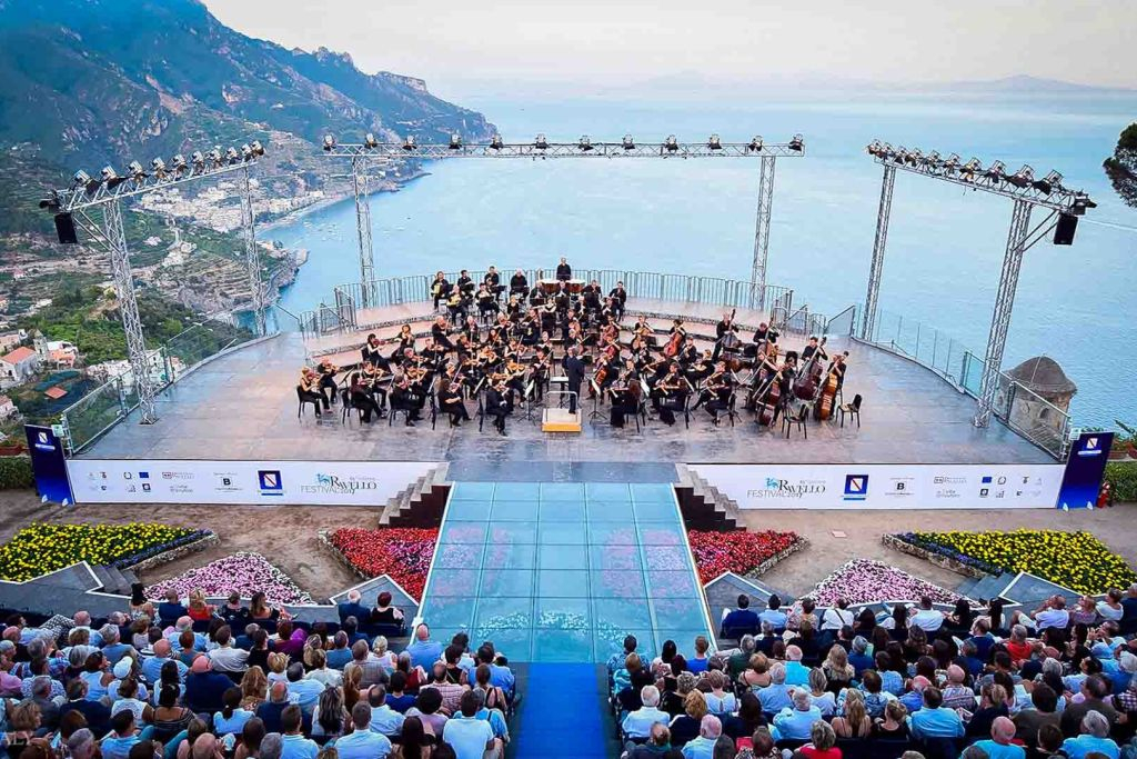 Sorrente et la côte amalfitaine en petit groupe au départ de Naples