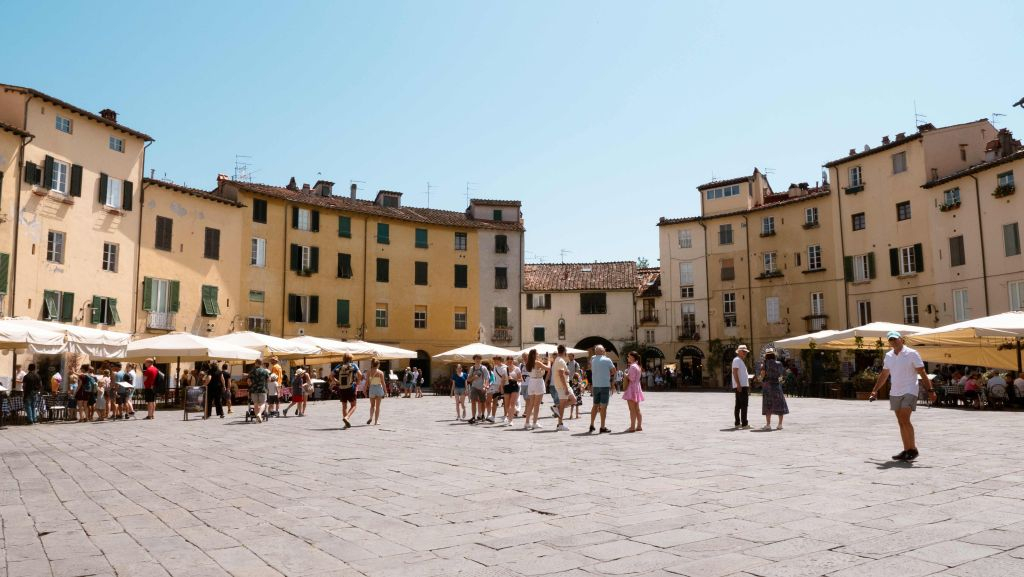 Pisa e Lucca: Gita di un giorno da La Spezia