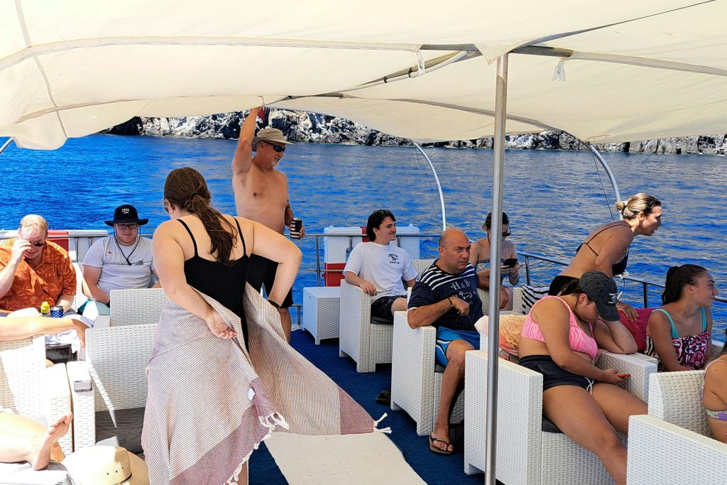 Day Cruise to Discover Ischia With Lunch