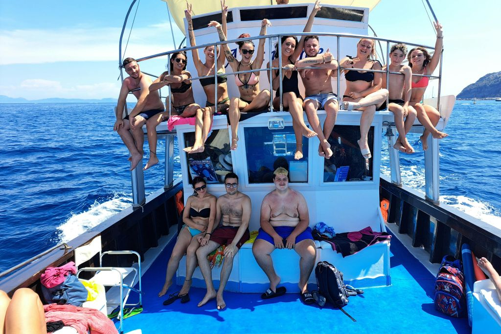 Day Cruise to Discover Ischia With Lunch