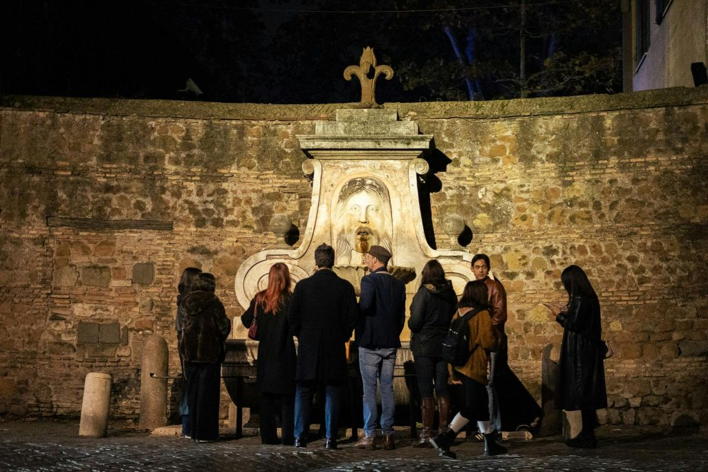 Ghost and Murder Tour in Rome