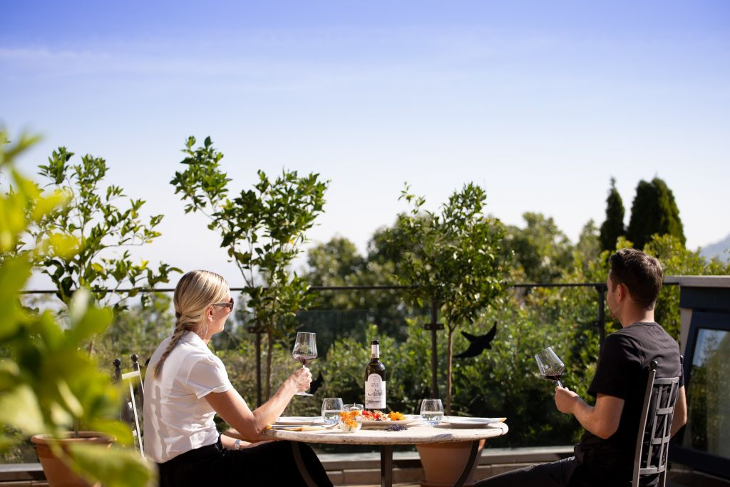 Cantina Corte Pavone: Degustazione di vini locali con antipasti gourmet