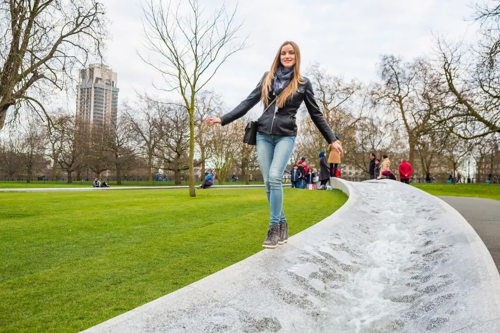 London: British Royalty Guided Walking Tour