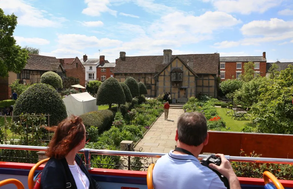 Hop-on Hop-off Bus Stratford-upon-Avon