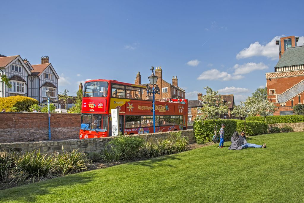 Hop-on Hop-off Bus Stratford-upon-Avon