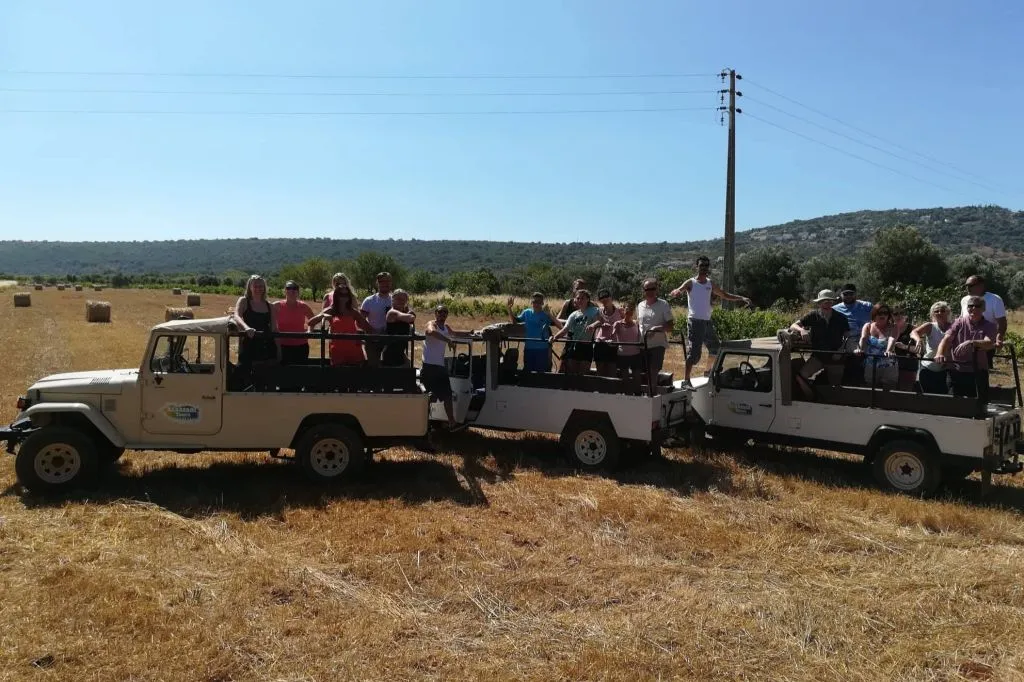 Algarve Full-Day Jeep Safari Tour with Lunch