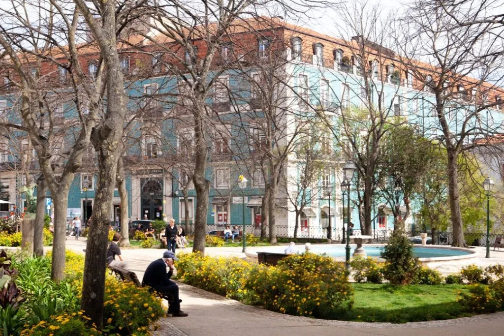 Wetuks Caravel Tour - Private 4-Hour Lisbon Electric Tuk-Tuk Tour