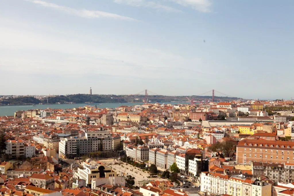 Wetuks Caravel Tour - Private 4-Hour Lisbon Electric Tuk-Tuk Tour