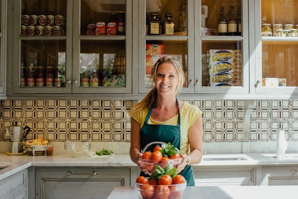 Florence: Cooking Class with Lunch at a Farmhouse + Local Market Tour