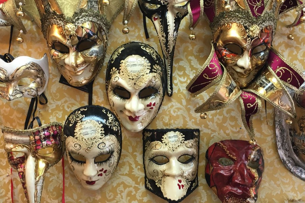 Venice: Mask-Making Tour
