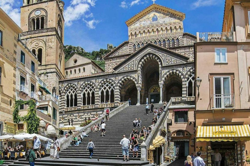 Amalfi, Positano, and Ravello: Roundtrip from Naples