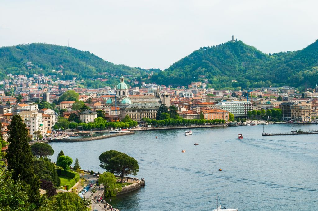 Lago di Como e Bellagio: crociera in barca da Milano