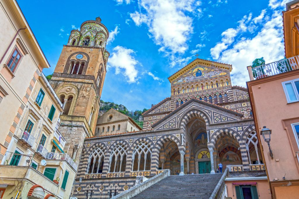 Amalfi & Positano: Boat Tour + Roundtrip from Pompei