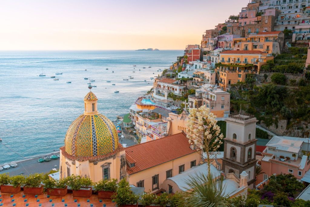 Capri & Anacapri: Small Group Boat Tour from Naples