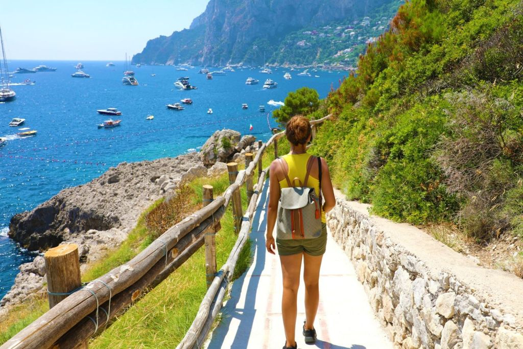 Capri & Anacapri: Small Group Boat Tour from Naples