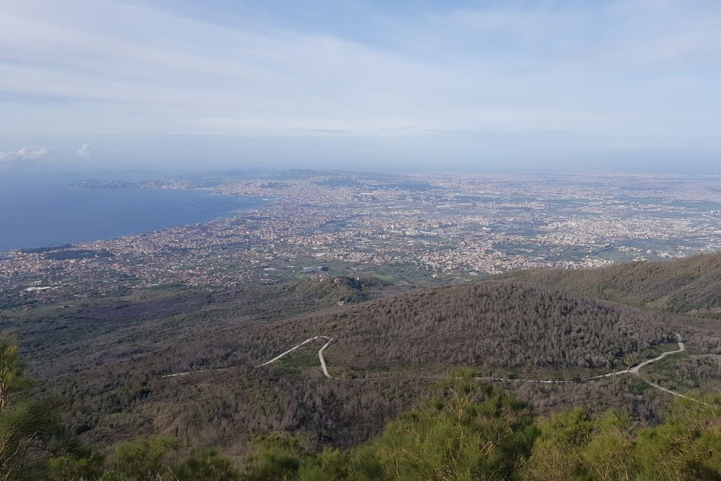 Pompei, Vesuvius & Herculaneum: Entry Ticket + Roundtrip from Naples