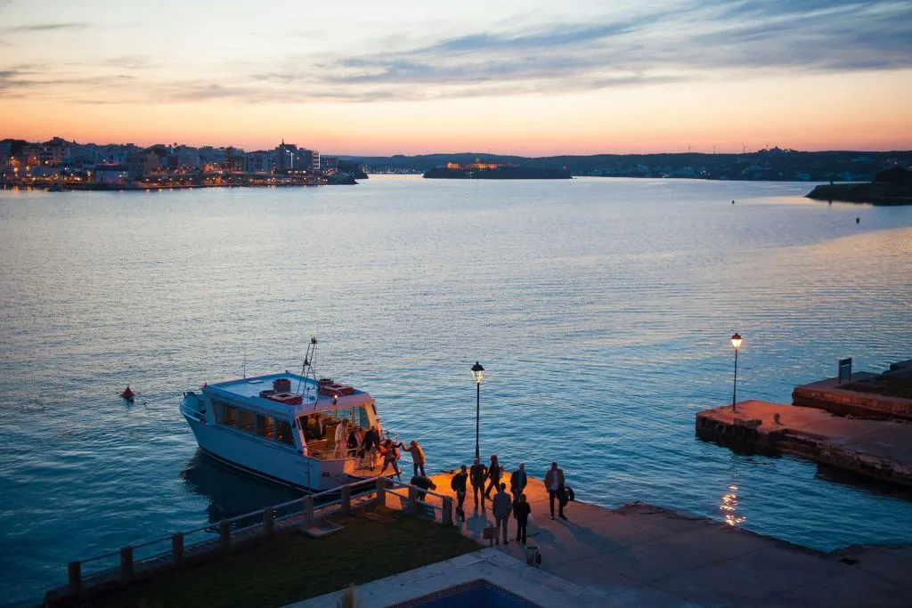 Menorca: Excursión Guiada por la Isla del Lazareto