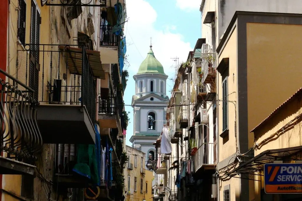 Naples Rione Sanità: Walking Tour about Street Art and Local Food