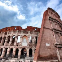 Civitavecchia Harbour: Roundtrip by Bus to Rome