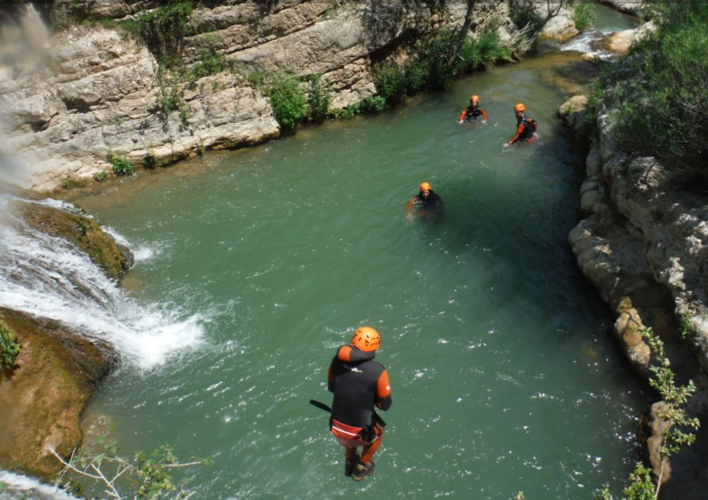 Activités d'aventure à Teruel - Canyoning aquatique à Villarluengo