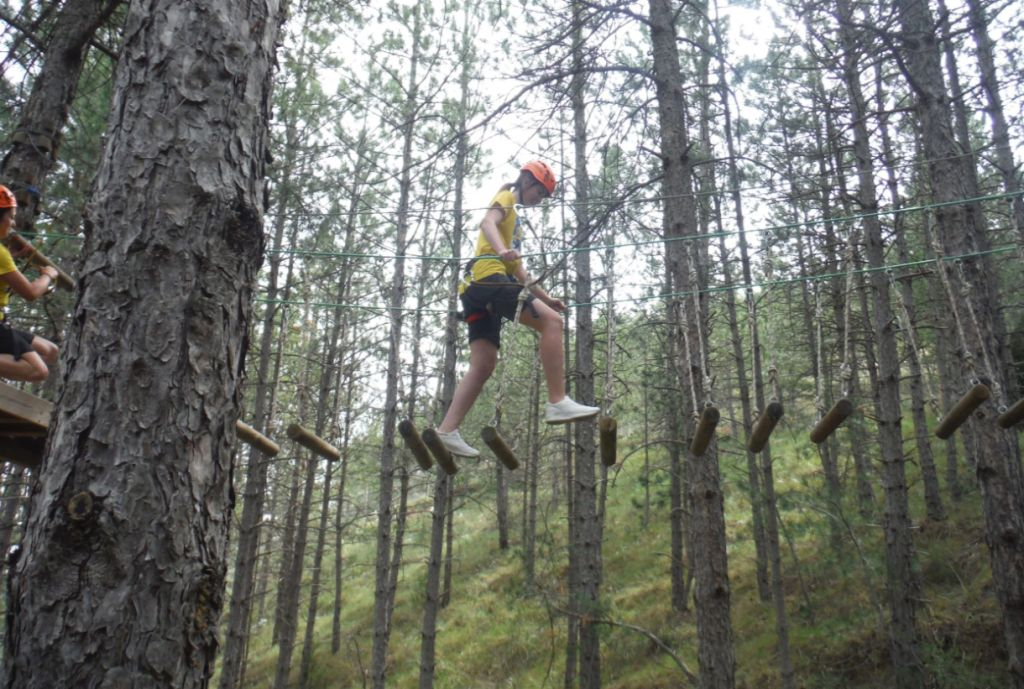 Activités d'aventure à Teruel - Circuit d'aventure à Martín del Río