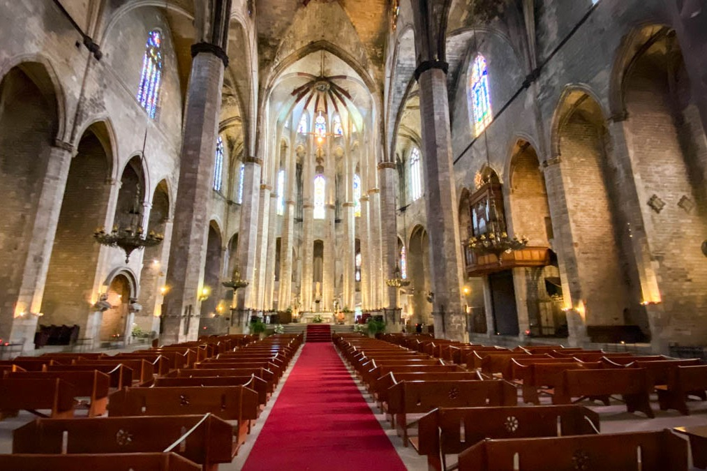 Barcelona Historic Center: Private Guided Tour