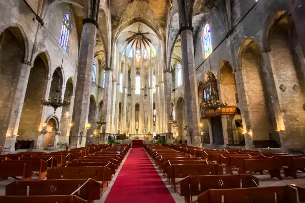 Barcelona Historic Center: Private Guided Tour