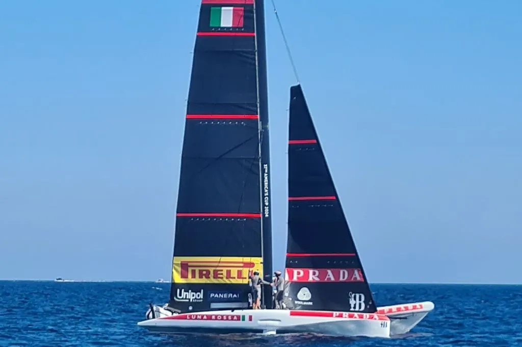 Barcelona: America's Cup 37 Live from the Sea