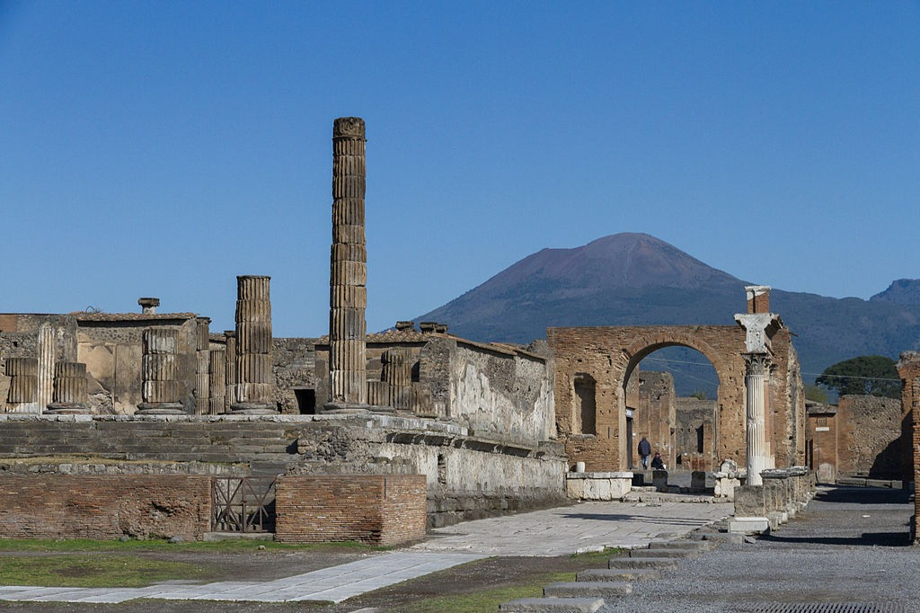 Pompeia e Vesúvio: Excursão de um dia a partir de Nápoles com almoço