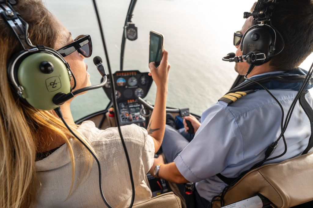 Porto: Panoramic 10-Minute Helicopter Flight
