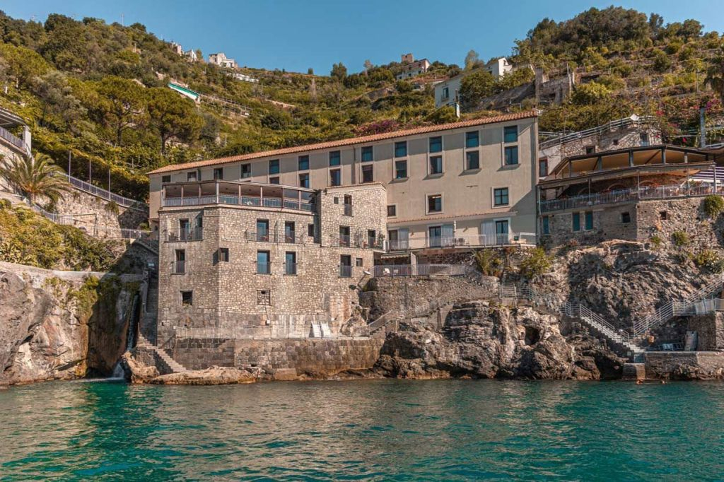 Positano, Sorrento, Amalfi & Ravello: Day Trip by Minivan from Naples