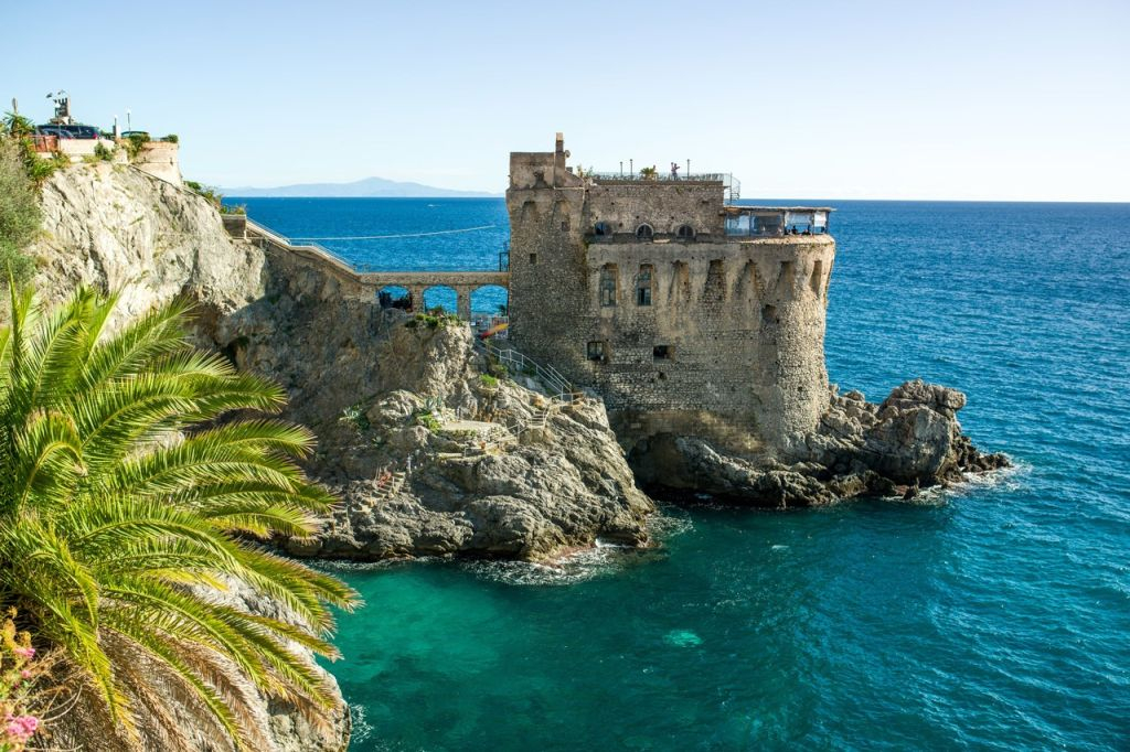 Positano, Sorrento, Amalfi & Ravello: Day Trip by Minivan from Naples