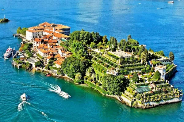 Isola dei Pescatori e Isola Bella: tour in barca Hop-on Hop-off