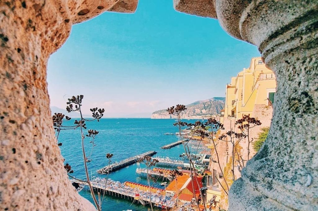 Sorrento Coast: Boat Tour from Naples or Castellammare