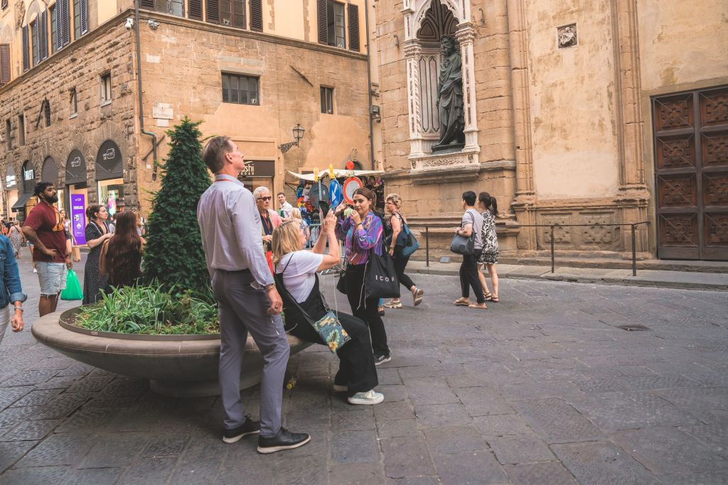 Walking Tour in Florence City