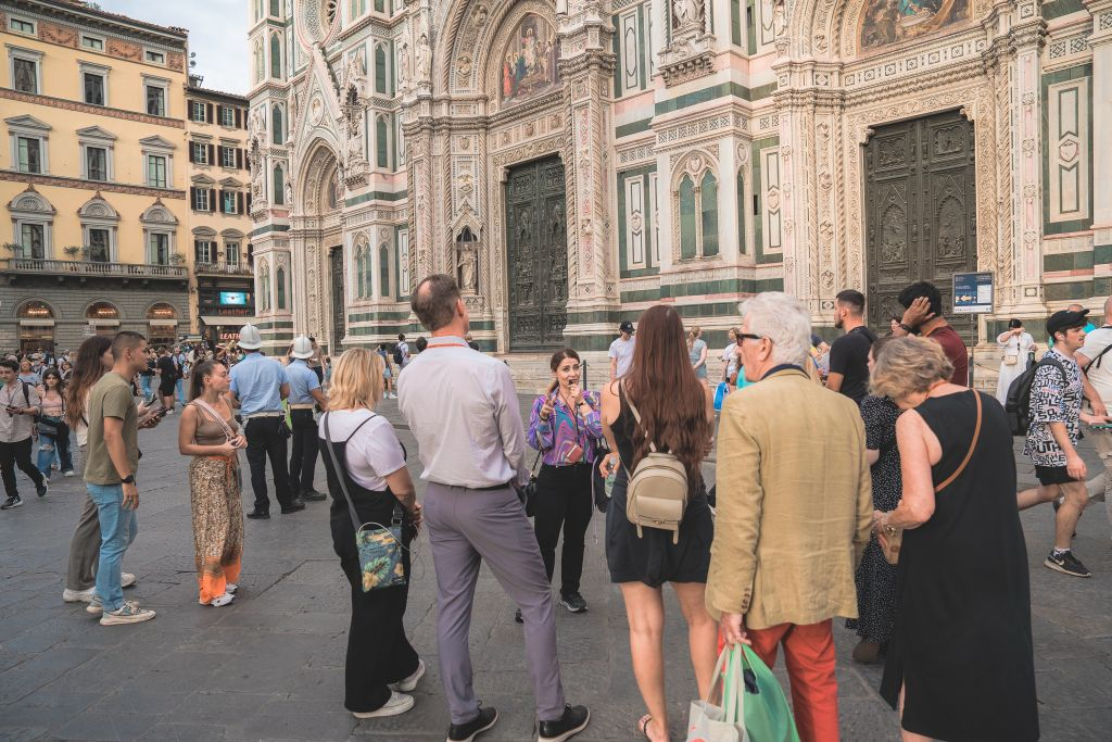 Walking Tour in Florence City