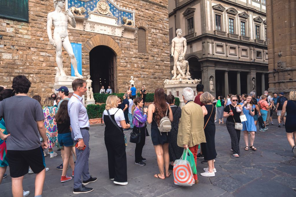 Walking Tour in Florence City