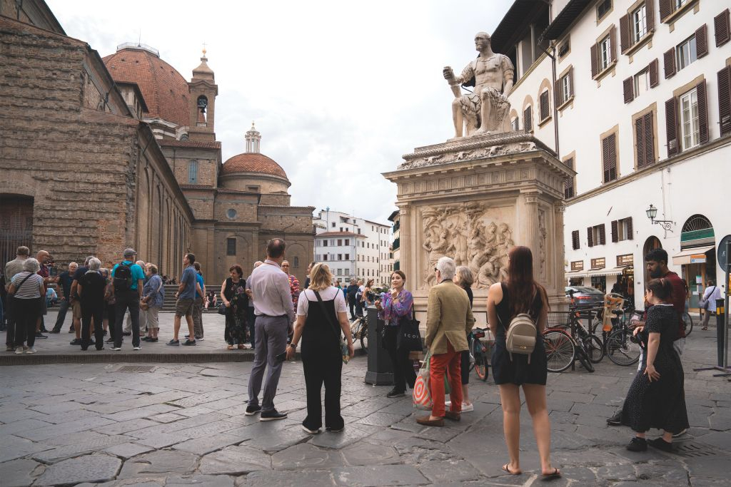 Walking Tour in Florence City