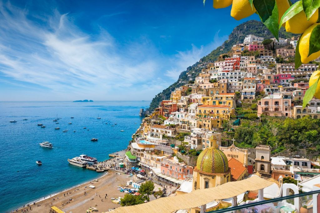 Positano & Pompeii: Small-Group Day Trip from Naples